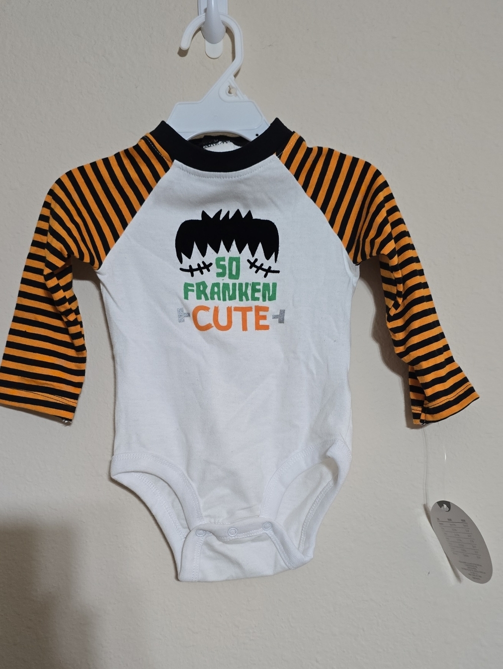 NWT Koala Kids Baby Halloween Onesie Size 6-9 Months